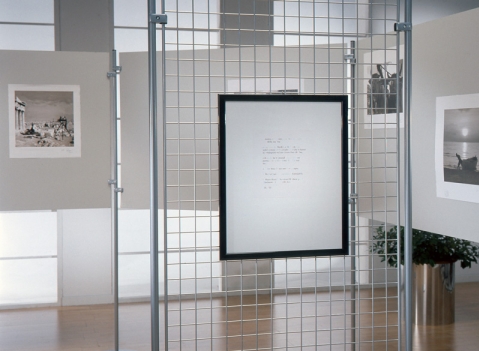 Griglie espositive autoportanti con basi tonde