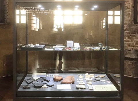 Vetrine espositive per musei della linea Argurion Mostra Basilica San Lorenzo Maggiore